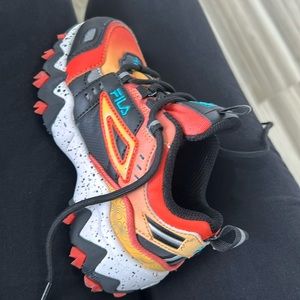 Shoes FILA, black and Orange, size 11 , boy